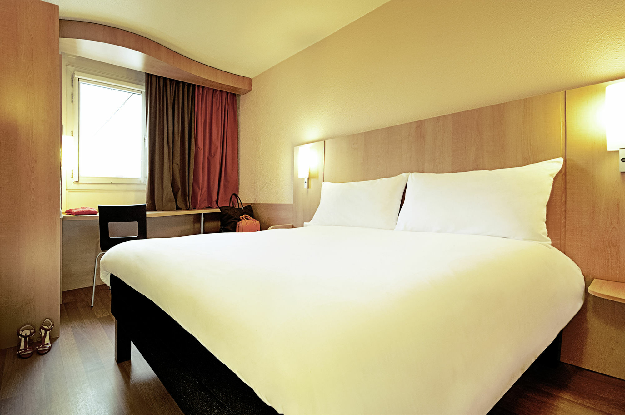 B&B Hotel Les Sables-D'Olonne Centre Gare Kültér fotó